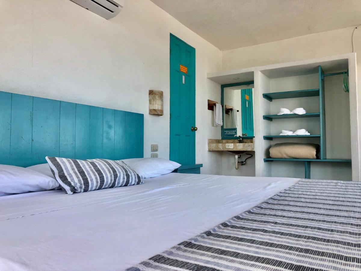 Hotel Bungalows Marbella Costa Esmeralda Monte Gordo Bagian luar foto